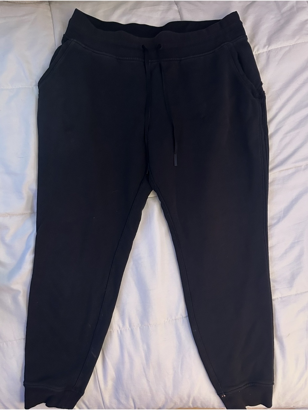 Women's Black Lululemon Athletic Jogger Pants - Casual Everyday Comfort